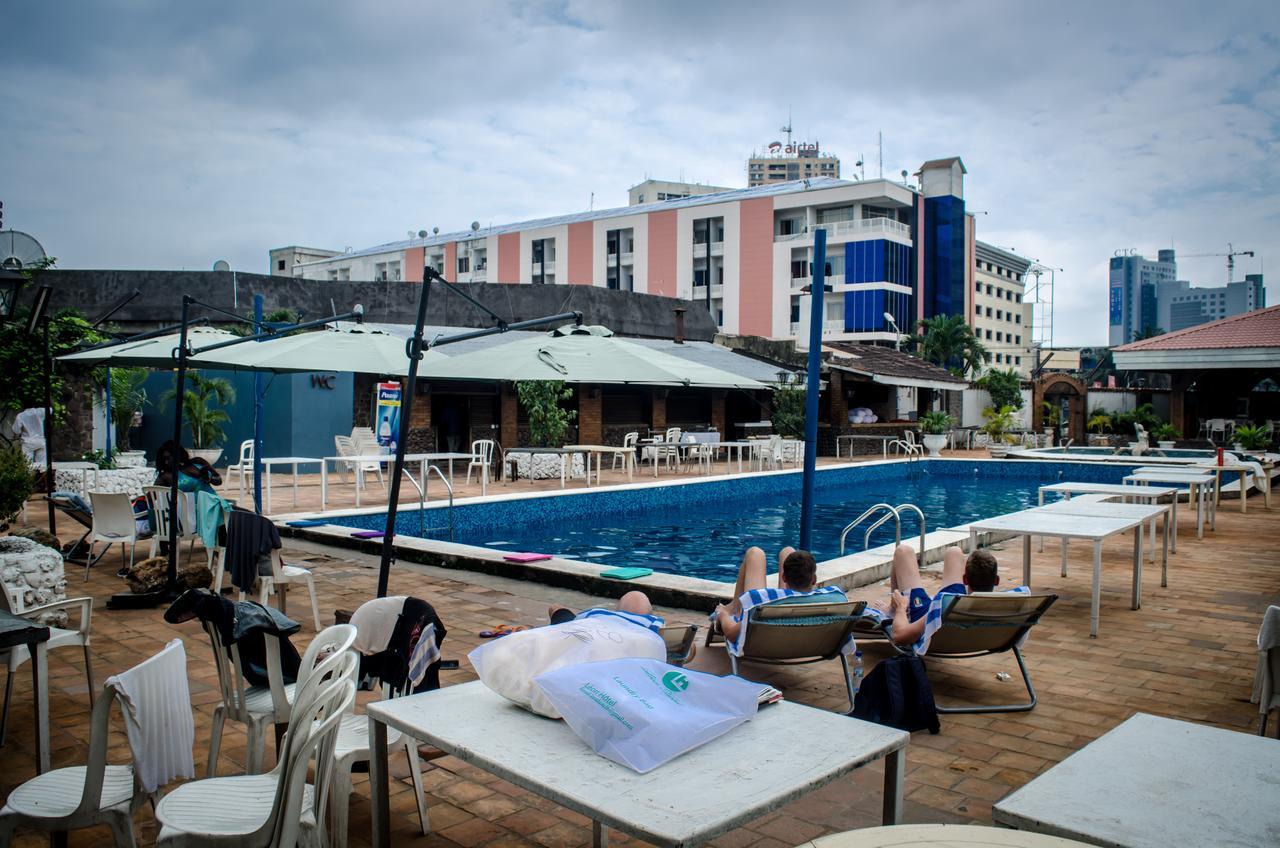קינשאסה Leon Hotel מראה חיצוני תמונה
