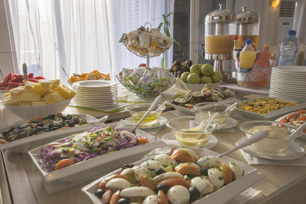 קינשאסה Leon Hotel מראה חיצוני תמונה