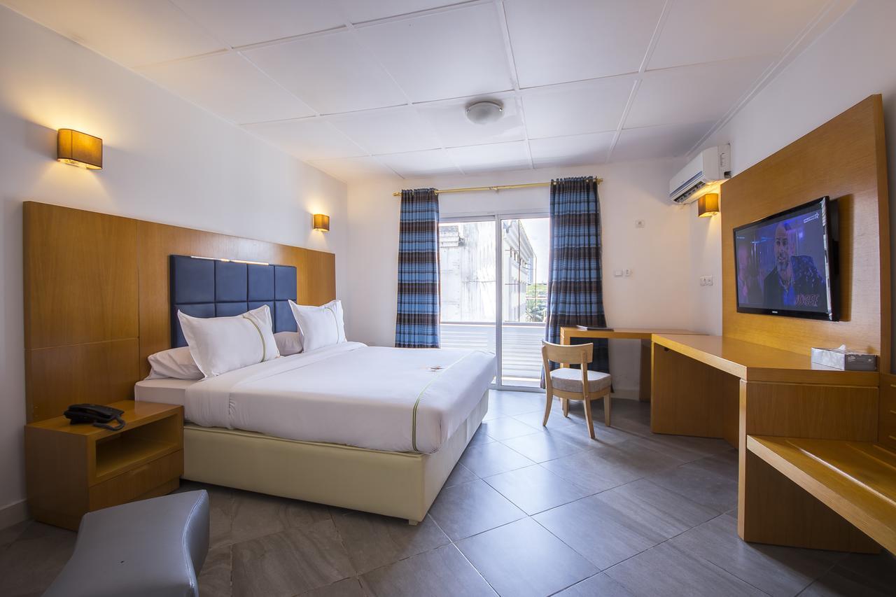 קינשאסה Leon Hotel מראה חיצוני תמונה